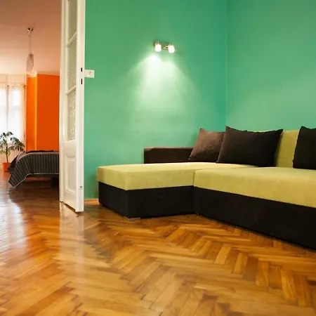 Apartment Buda Trio